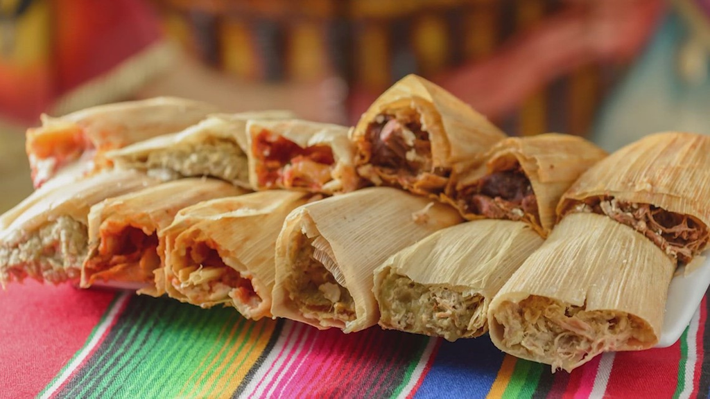 best tamal costeño near me